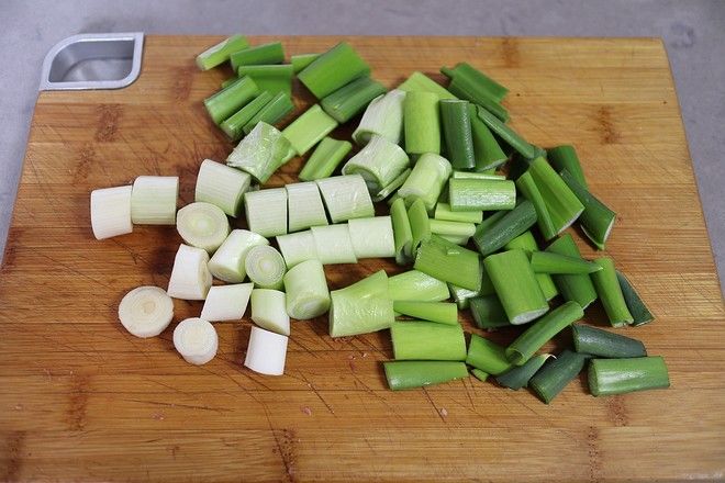  便宜|立秋之后，此菜正当季，9毛1斤，比豆角便宜，包饺子最香