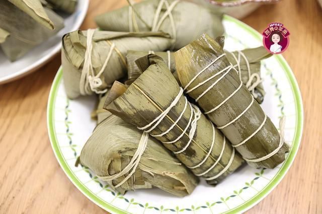 分钟|高考生的晚餐不含糊,快手妈妈25分钟搞定4菜1汤,荤素搭配合理