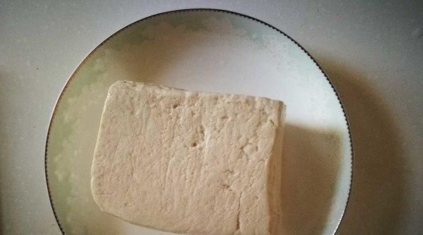  新鲜的鲫鱼|这鱼再贵也要给孩子吃，钙含量极高，常吃长高个，做法简单还下饭