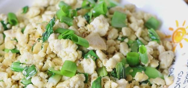  油菜|三伏天，遇到这菜要常吃，蛋白质丰富，才2元一斤，别不懂吃