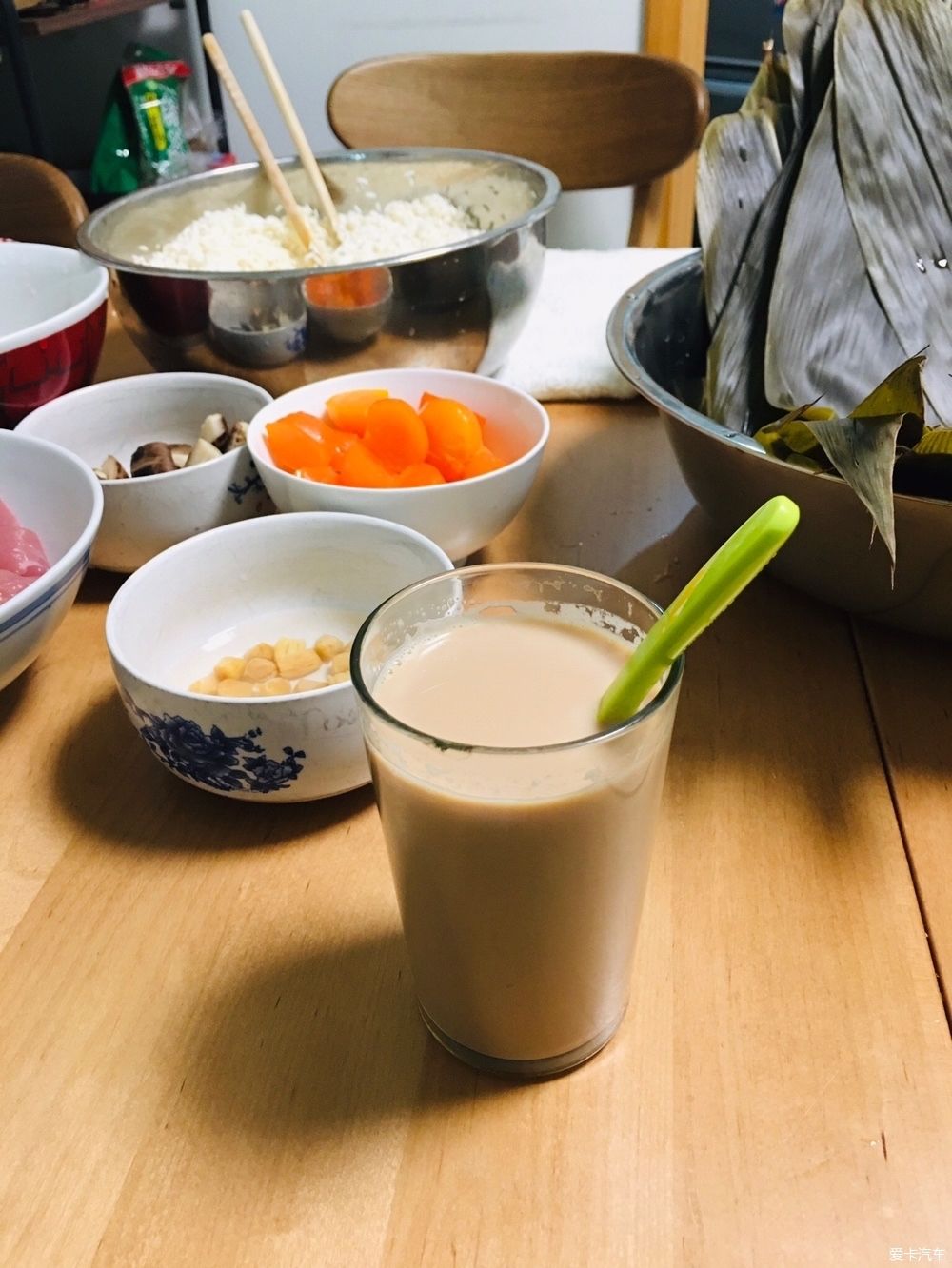 鹿卡|【召唤鹿卡】继续包粽子