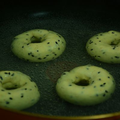  贝果|黑芝麻贝果三明治