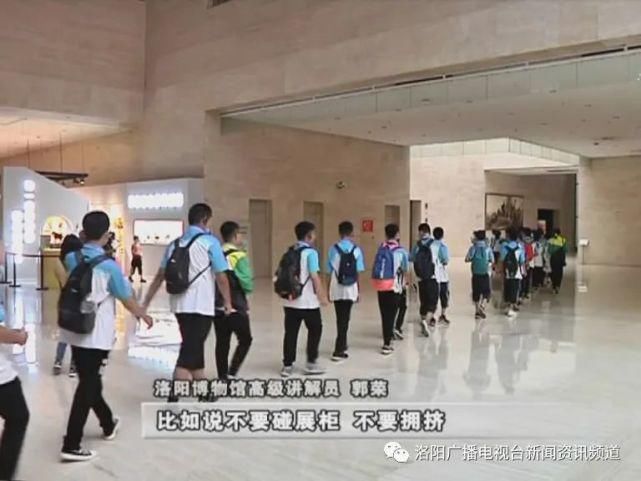 高级讲解员|创文明城市 做文明市民丨博物馆里树新风 文明城市结硕果