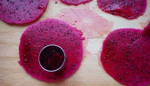  水果|“天然花青素”，夏天代替冰激凌雪糕吃，养颜淡斑，肌肤水灵灵