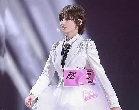  超新星|《超新星》加油榜，硬糖赵粤第1，周震南第13，希林娜依高名次不理想