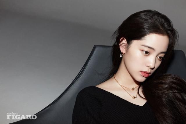  LV春夏21男|吴亦凡、邓伦、欧阳娜娜、白宇、宋威龙、钟楚曦、虞书欣