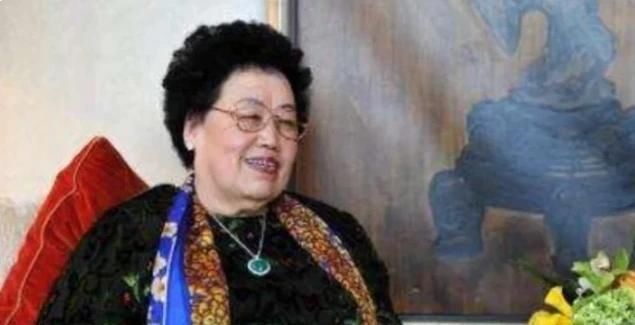  后人|慈禧的后人身价500亿，拥有北京一条街，她不上桌全家没人动筷子