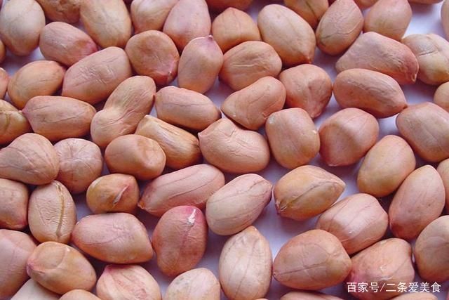 做法|入秋后,多给家人吃此菜,简单一泡,酸辣爽口,比酸菜还好吃