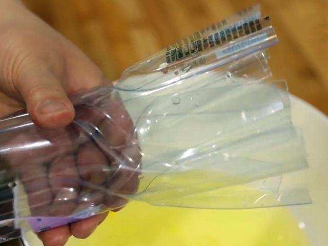 解决|蛋糕最简单的做法，不用烤箱不用打蛋器，利用2个小妙招轻松解决