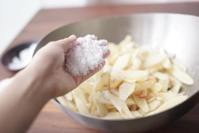  简单|7月吃姜“赛参汤”，简单腌一腌，脆爽鲜嫩，助阳又抗衰老