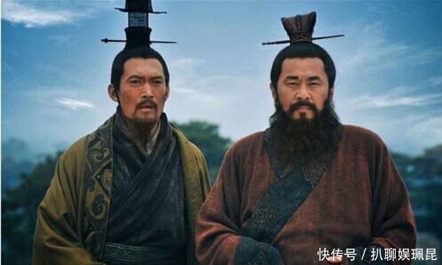 曹操|曹操手下的两大鬼才军师,一位英年早逝,一位善终笑到了最后