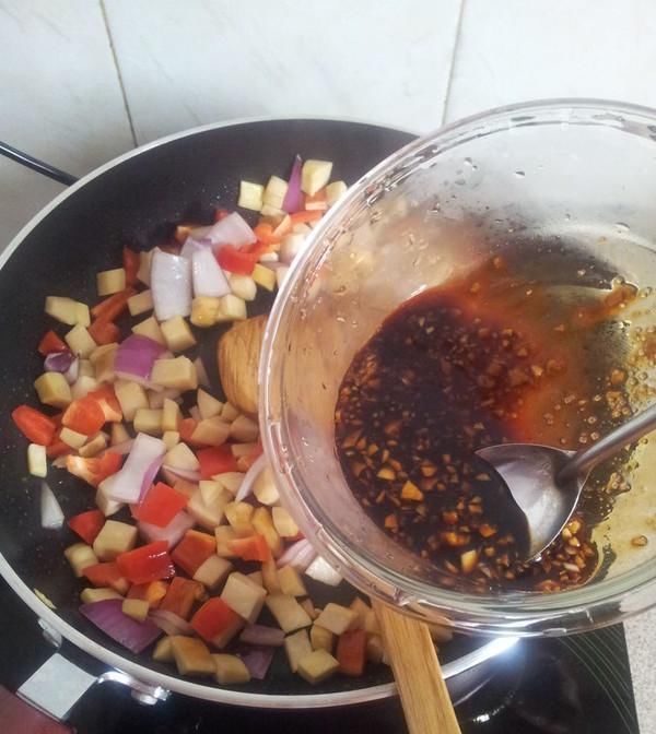  放错|“蚝油”是先放还是后放？大厨：放对了鲜4倍，放错了毁营养！