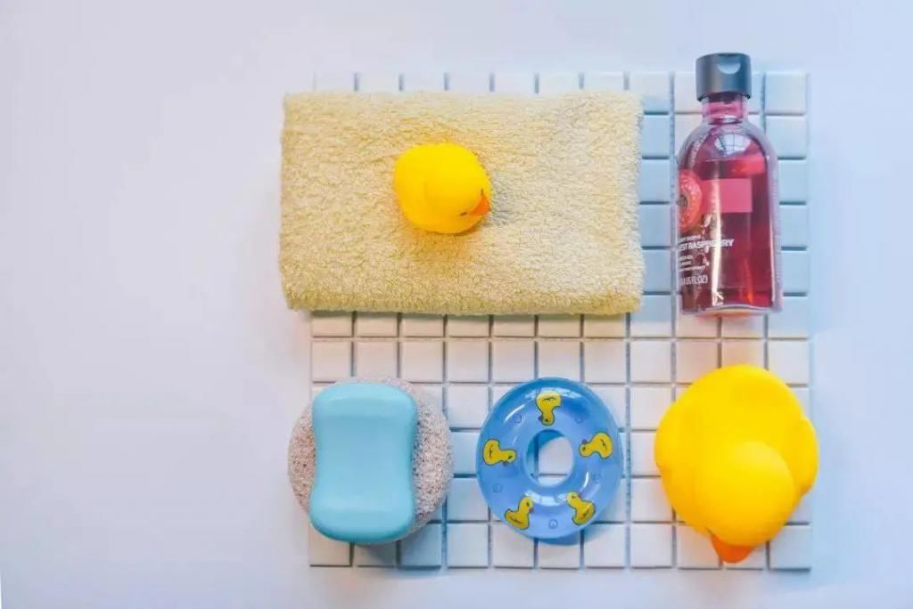  搓澡|用搓澡巾搓澡出泥很正常，但天天这么搓可不是什么好事！