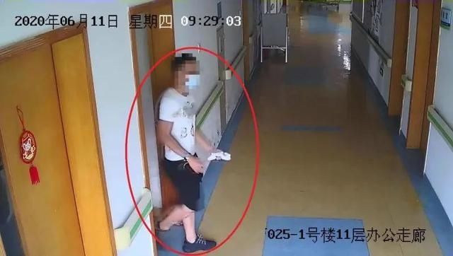  珠海|班还上着，包里的钱没了…珠海已有人中招！速看