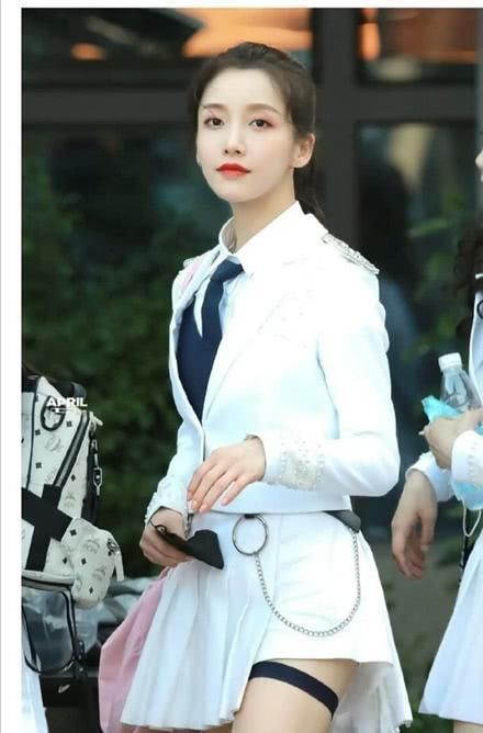 名列榜首|《创造营2020》舞台首秀,四大舞担获网友力挺,刘些宁名列榜首