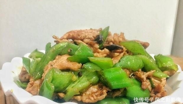 脆皮|晚餐:辣椒炒猪肉片,糖醋脆皮茄子,葱油面,珍珠丸子
