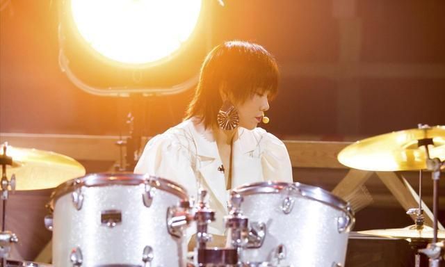  做票|从《超女》到《姐姐》，被怀疑“做票”的许飞为何没能走到最后