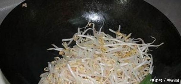 正确|炒面的正确做法,不粘锅,根根分明,炒一大锅,大人小孩都爱吃