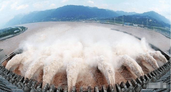 当初|当初建三峡水电站时，为什么那么多专家学者反对？今天算明白了