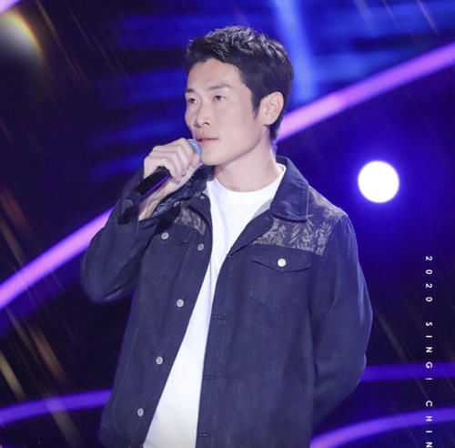  抛弃|《好声音》淘汰赛：被李荣浩抛弃的他，却成李宇春战队唯一胜者