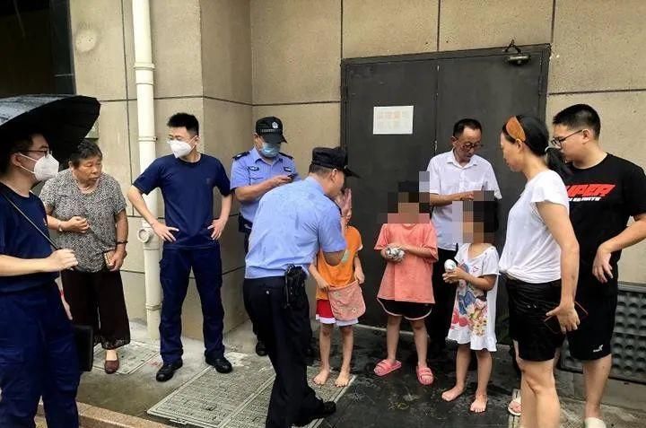  消防|好机智！凭一句口诀，9岁女孩带着弟弟妹妹火场成功逃生