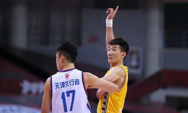  短板|24分钟送出14助攻！广厦悍将已成联赛第一控卫？三分+失误成短板