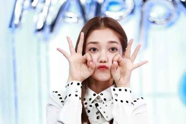  希林|希林喜迎出道后首次个人综艺，嘉宾阵容很震撼，这回收视不用愁！