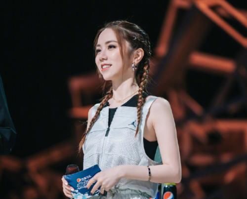  节目上的表|《新说唱》官宣帮唱嘉宾，李荣浩邓紫棋加盟，鹿晗吴亦凡终于同框