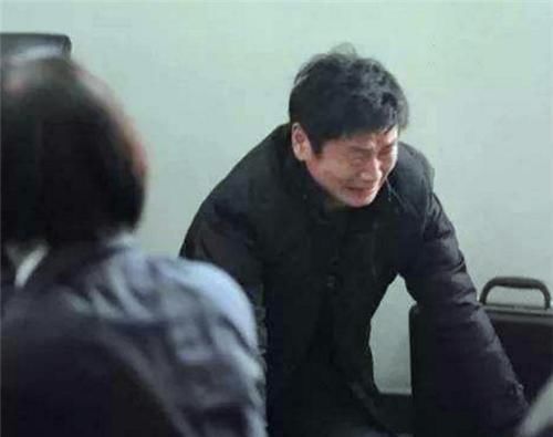  消失|杀人犯在法庭上微笑求死，当判决结果下来，他的笑容却消失了