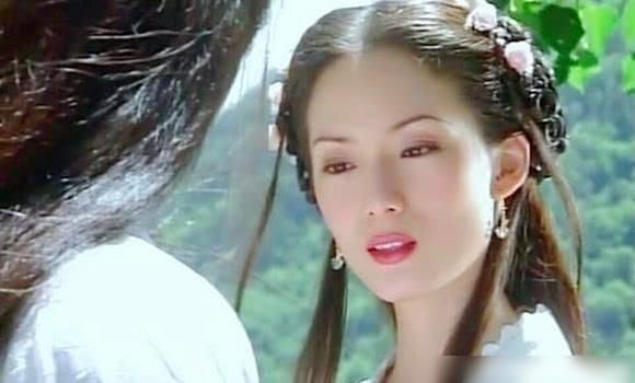  红极一时|曾是“最美何仙姑”，从红极一时到“宣布破产”，她经历了什么？