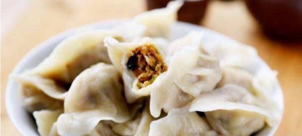 细节|蒸饺怎么做呢大厨教你配方和细节,记住这几步,在家轻松做