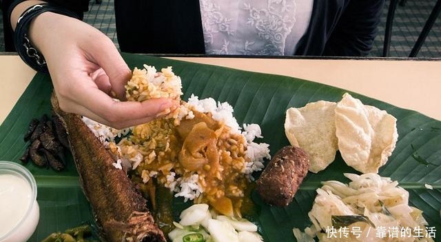 街头|印度街头的人气小吃，当地人吃得津津有味，网友看着就倒胃口！