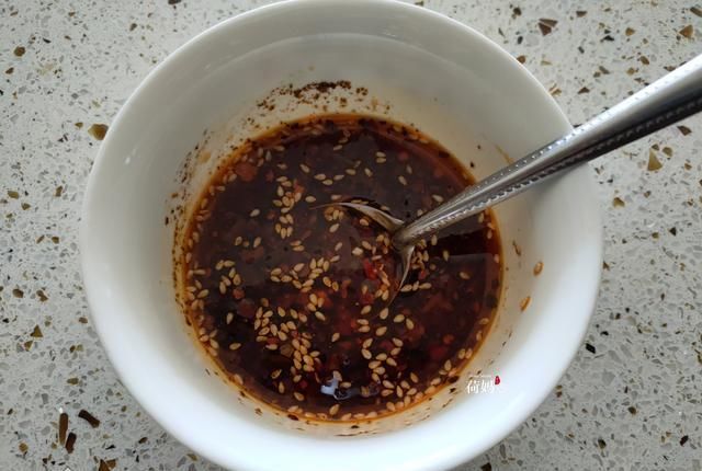 黄瓜|蒜泥白肉这样做，肥而不腻，满口留香，一次2斤不够吃