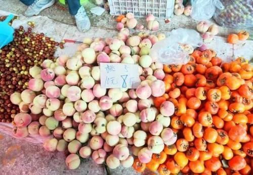 识货|50岁大叔街头卖“它”,10元8斤,无人识货,我看一眼全买了