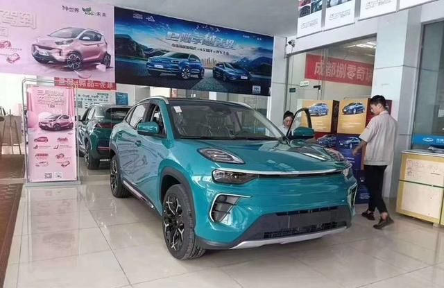 SUV|奇瑞首款高端SUV到店，后轮驱动操控性优，全铝车身宽度近两米