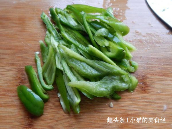  养颜|夏季不吃肉，也要吃它，清肠可口，天然“补血剂”，养颜又减龄