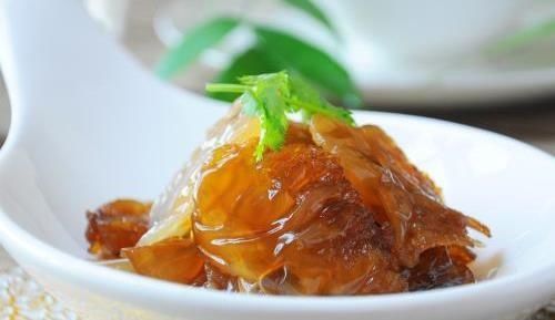 美食|美食推荐鱼香煎豆腐,泡菜锅,莴笋炒鸡蛋,老醋拌海蜇的做法