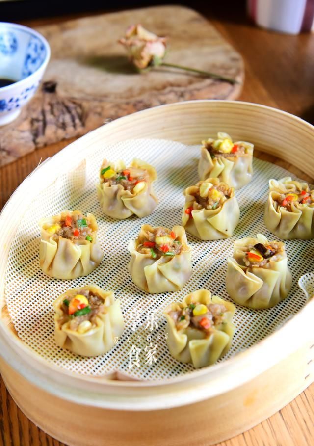  好吃|比包子饺子都容易做的烧麦，好吃好看全家抢着吃