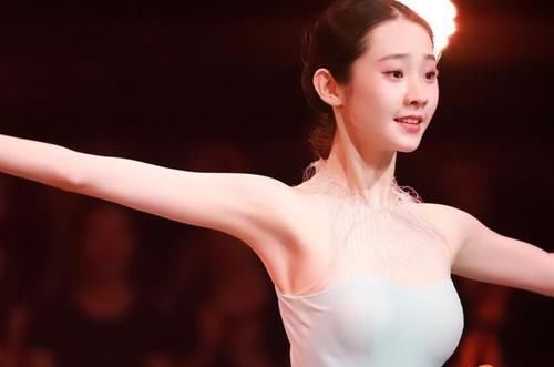  节目|杨超越张艺凡出道，丁当淘汰，张雨绮组第1，女团的标准竟是这？