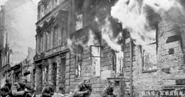 军已经|德军在柏林战役中，百万大军为何无法击败苏联