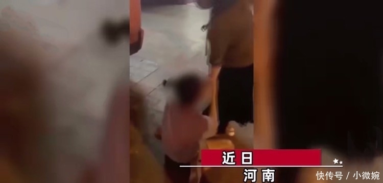  黑裙女子|女子街头下跪哭求欠债人还钱：你最大的错，是高估了和别人的关系