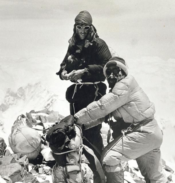  尝试|第一个登顶世界之巅的探险家都经历了什么？