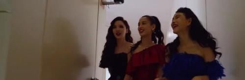  黄圣依|《乘风破浪》加更版将揭晓淘汰名单，伊能静：人缘太好，不想走