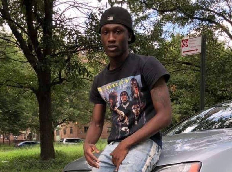 父亲|21岁小伙刚当上父亲就被人当街打死,家人:凶手认错了人