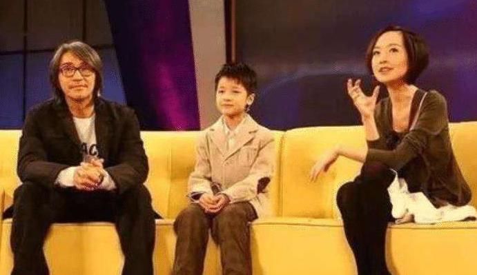  主持人|她是“低情商”主持人，曾让周星驰无奈，还大问杨丽萍会不会杀猪