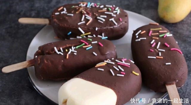 好吃|为大家介绍几款简单又好吃的自制雪糕,自己在家都可以做哦!