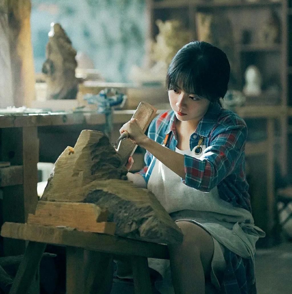  小朋友们|想木雕师李尖尖了