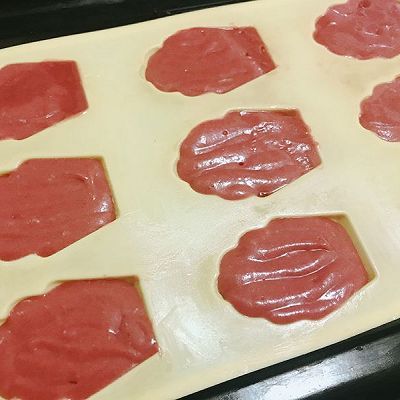  玛德琳|草莓酱夹心玛德琳