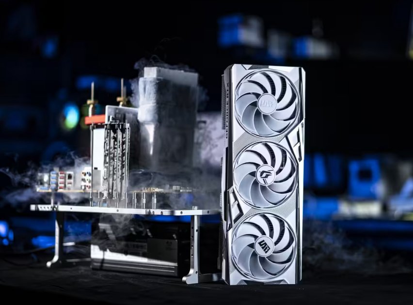 七彩虹 iGame RTX 4090 LAB 超频至 3.93GHz，目前显卡最高频率