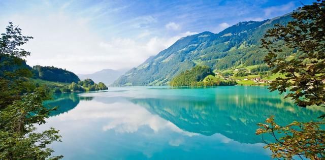 风景|女孩失联，凶多吉少：世界的远方，不止风景，还有风险